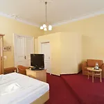 Vivaldi Am Kurfuerstendamm Hotel