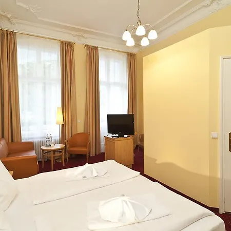 Vivaldi Am Kurfuerstendamm 3*